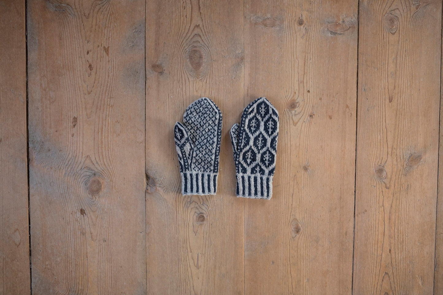 92794 Lövfall votter | Gratis Digital Oppskrift