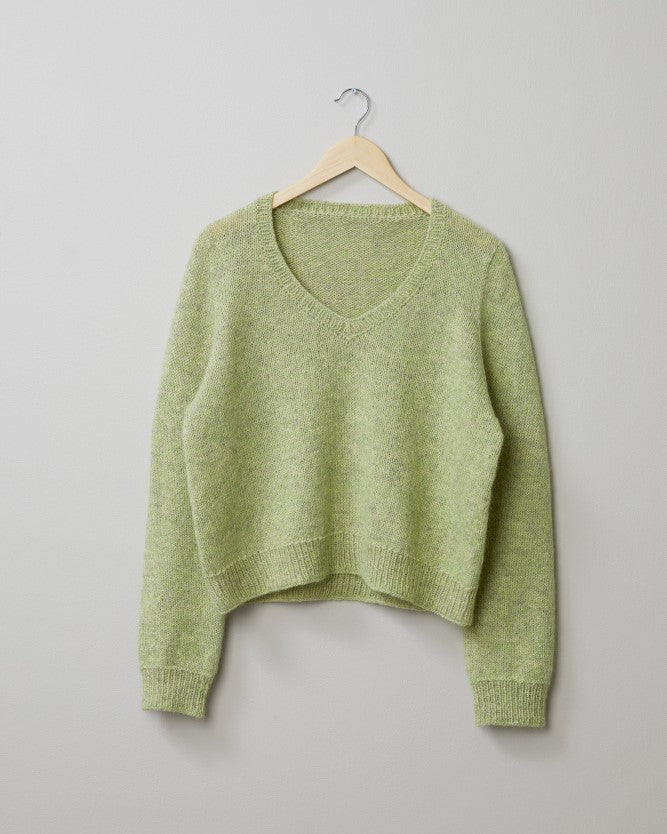 Hilma V-halsgenser | Rauma | Strikkepakke