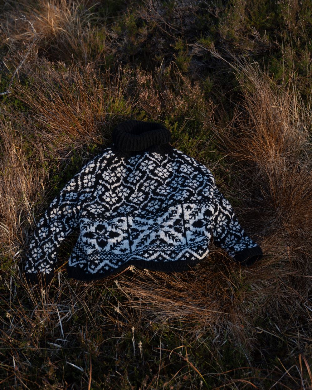 Saga mønstret raglangenser i Fivel | Ulltråd | Strikkepakke