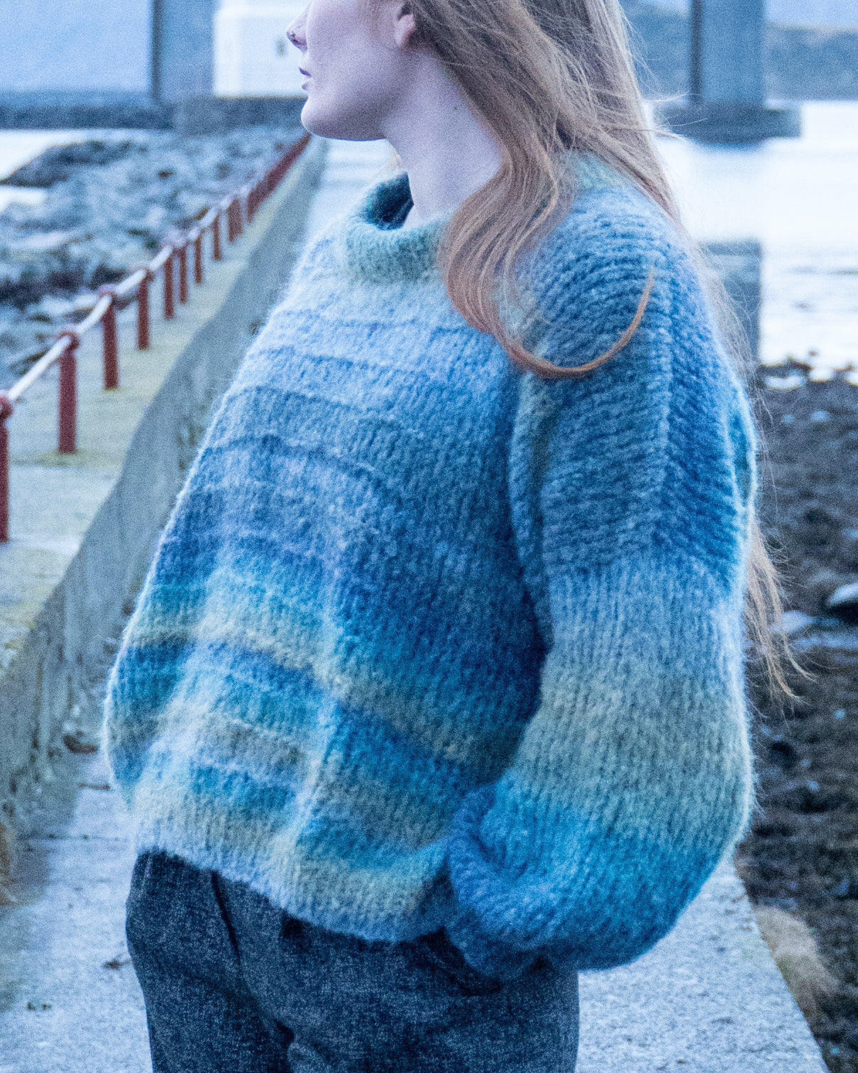 Cloudy nybegynner genser i Fashion Alpaca superfine heavens | Ulltråd | Strikkepakke