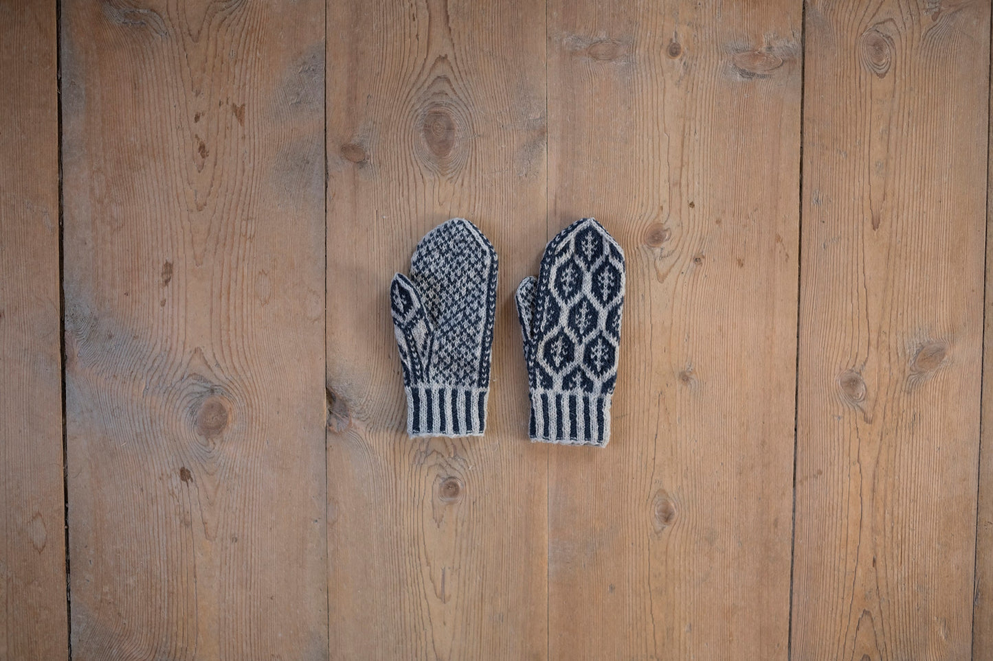 Lövfall votter | Järbo | Strikkepakke