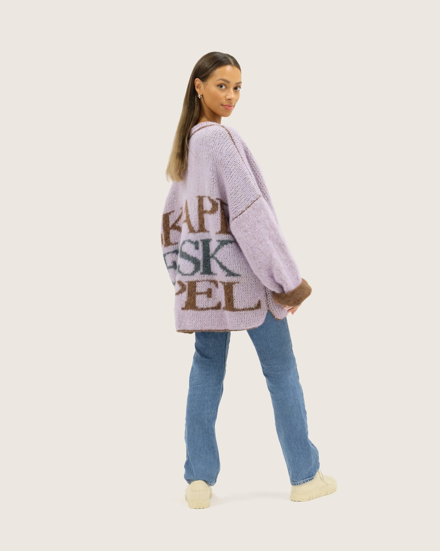 Hennie | Visuell