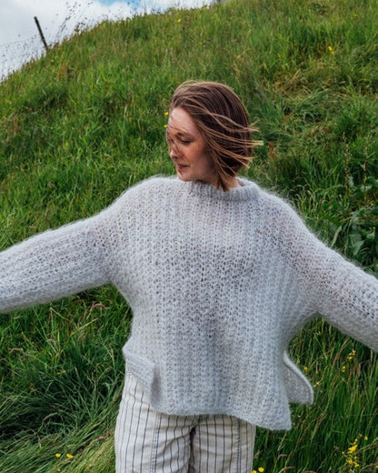 Oversize damegenser i halvpatent og tykk mohair | Navia | Strikkepakke