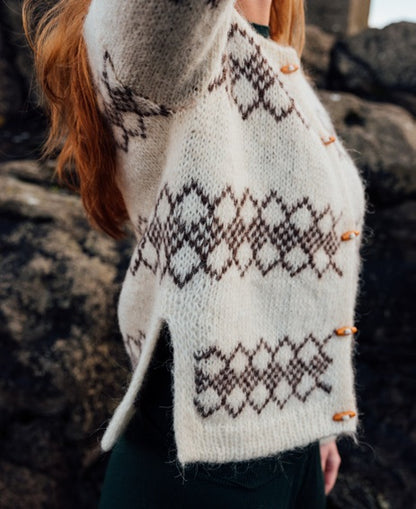 Ragnhild cardigan - Færøysk jakke/kofte | Navia | Strikkepakke