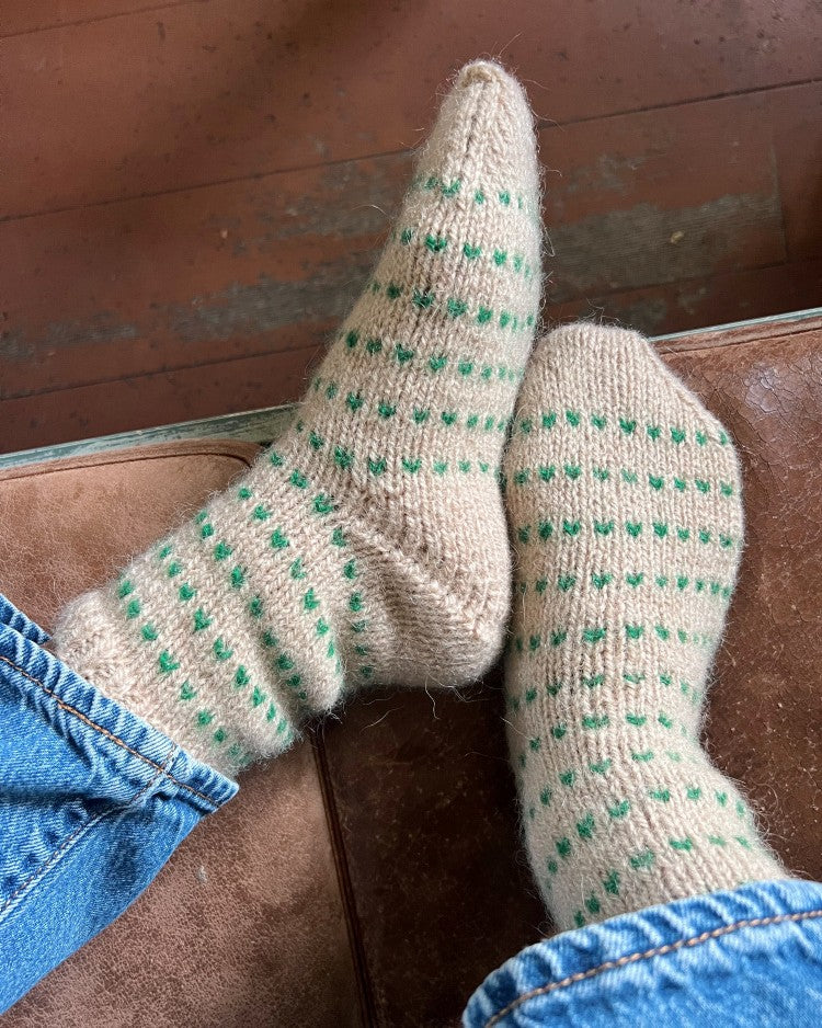 Dado prikkesokker | Rauma Garn | Strikkepakke