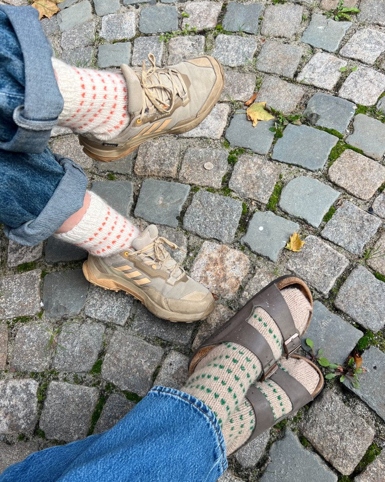 Dado prikkesokker | Rauma Garn | Strikkepakke