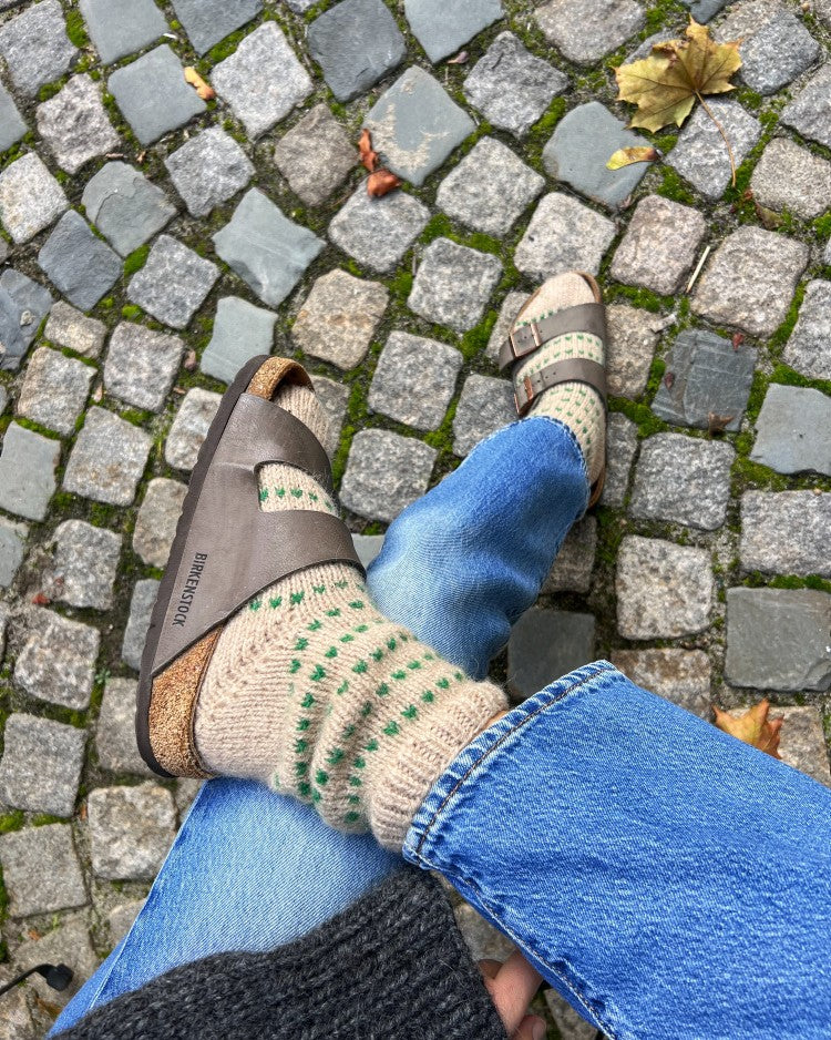 Dado prikkesokker | Rauma Garn | Strikkepakke