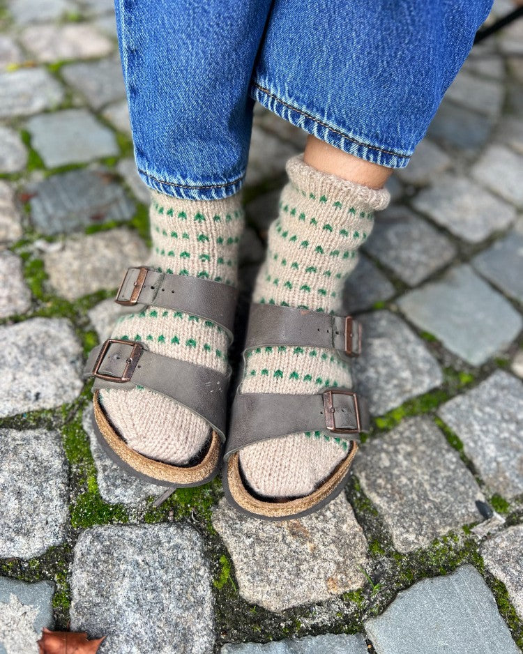 Dado prikkesokker | Rauma Garn | Strikkepakke