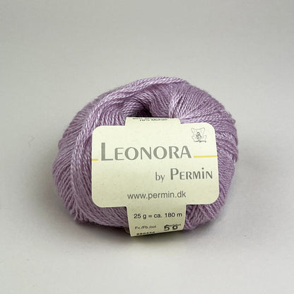 by Permin Leonora - 50% silke, 40% ull, 10% mohair - 25g = 180 m