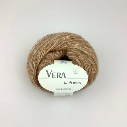 Vera by Permin – 65 % bomull / 30 % babyalpakka / 5 % merinoull – 50 g