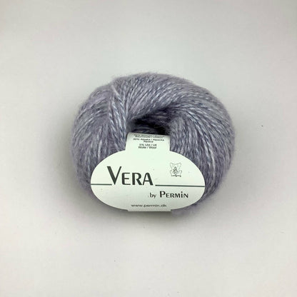Vera by Permin – 65 % bomull / 30 % babyalpakka / 5 % merinoull – 50 g