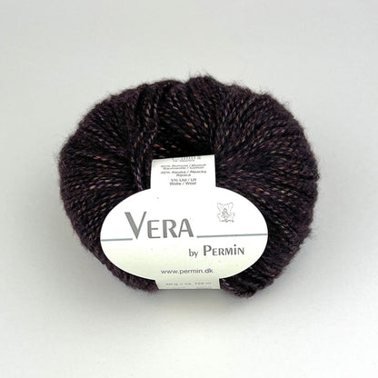 Vera by Permin – 65 % bomull / 30 % babyalpakka / 5 % merinoull – 50 g