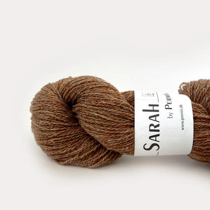 By Permin Sarah – 50% Merinoull / 50% Shetlandsull – 50 g ≈ 270 m