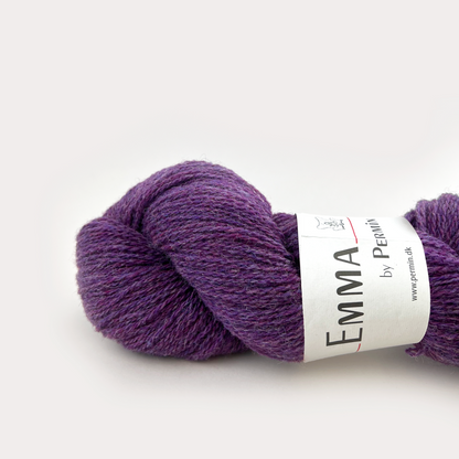 By Permin Emma – 50% Merinoull / 50% Shetlandsull – 50 g ≈ 170 m
