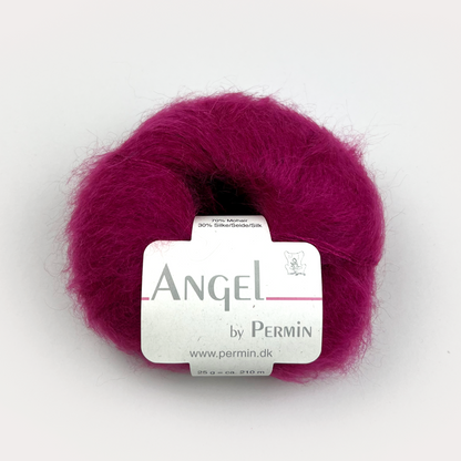 By Permin Angel – 70% Kid Mohair / 30% Silke – 25 g ≈ 210 m