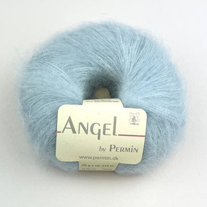 By Permin Angel – 70% Kid Mohair / 30% Silke – 25 g ≈ 210 m
