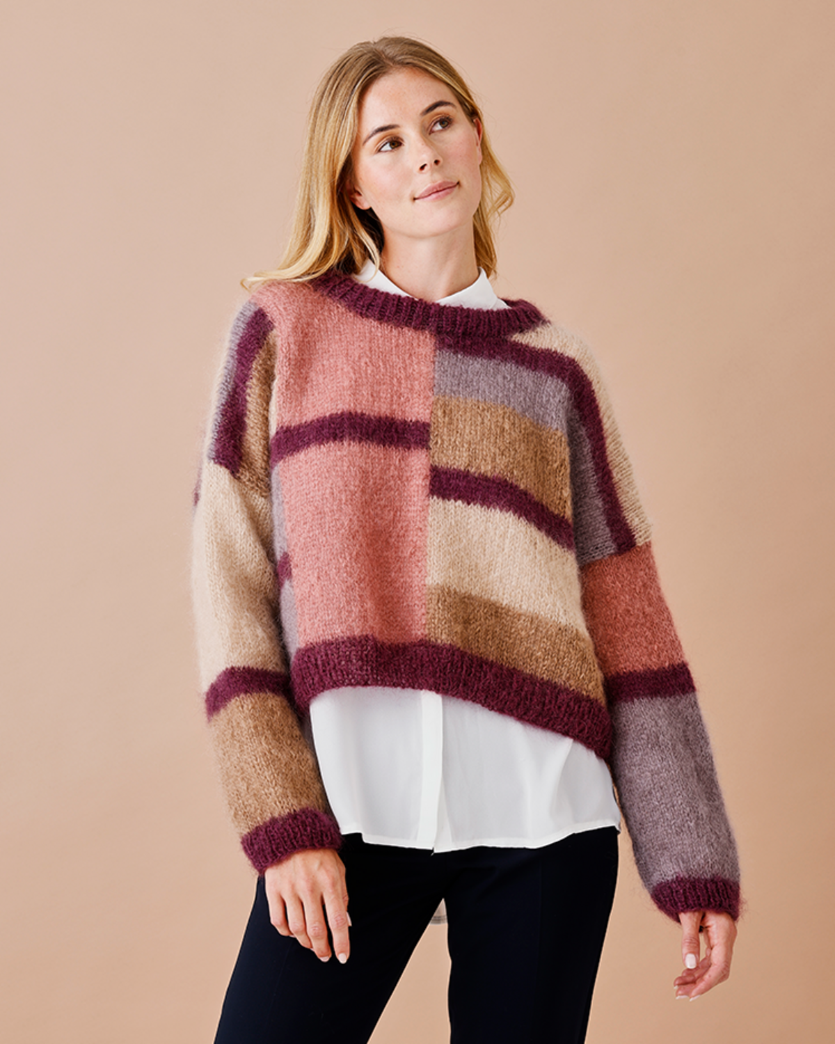 Grafisk sweater med striper | Permin | Strikkepakke