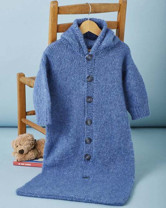 Alice kjørepose med hette 3-24 mnd | Permin | Strikkepakke