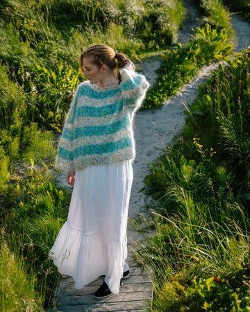 Bris genser i bella og luxury hand-dyed happiness | Ulltråd | Strikkepakke