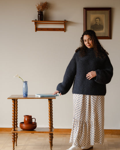 Forår No 1 (Blåne) - Boxy Unisex genser i rillestrikk | Hillesvåg x Augustins | Strikkepakke