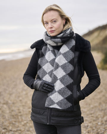 Wave strikket skjerf og lue | Mode Rowan | Strikkepakke