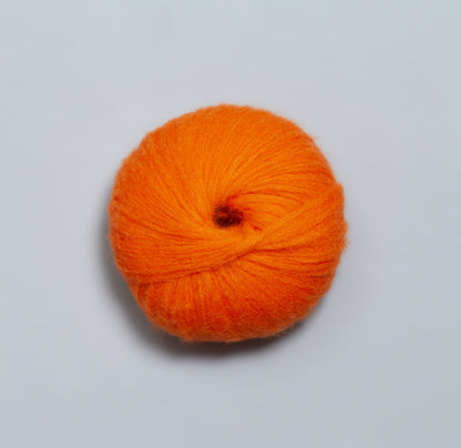 Rauma Garn Puno – 68 % babyalpakka, 10 % ekstra fin merinoull, 22 % polyamid – 50 g/≈ 110 m