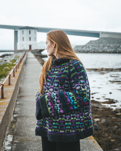 Petra oversize hjertegenser i malou light og cloud tweed | Ulltråd | Strikkepakke