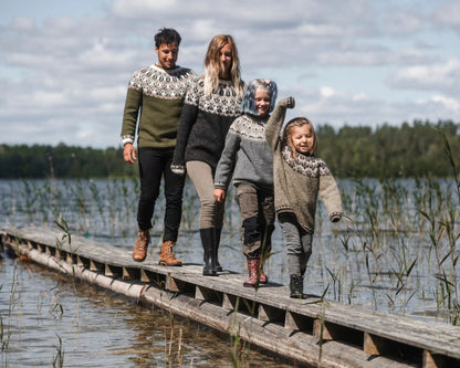 Slóðir genser i lettlopi | Järbo | Strikkepakke