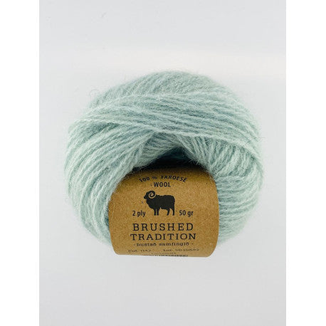 Navia Brushed Tradition – 100 % færøysk ull – 50 g