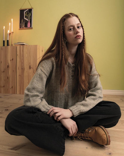 Silver Birch sweater | Svarta Fåret | Strikkepakke