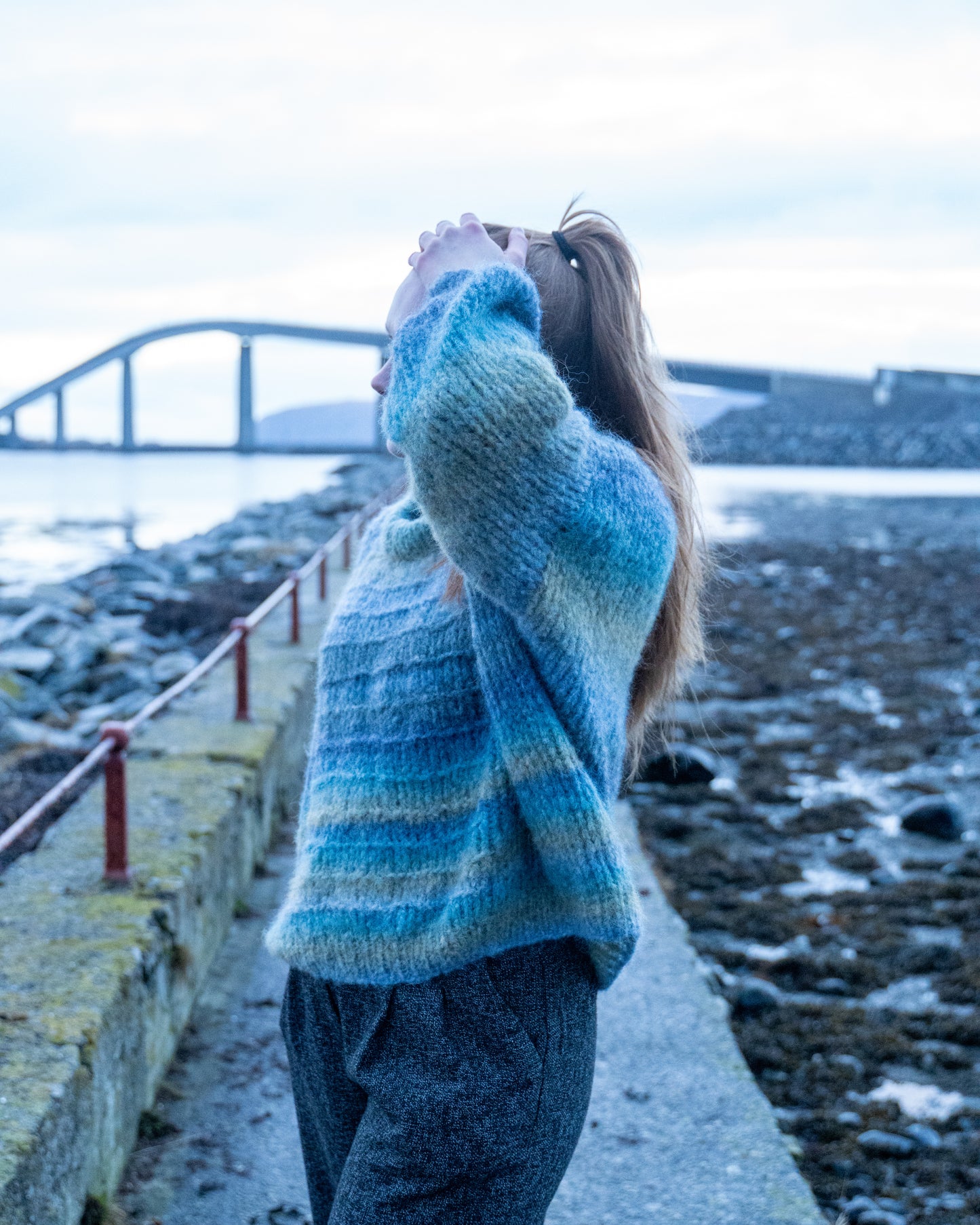 Cloudy nybegynner genser i Fashion Alpaca superfine heavens | Ulltråd | Strikkepakke