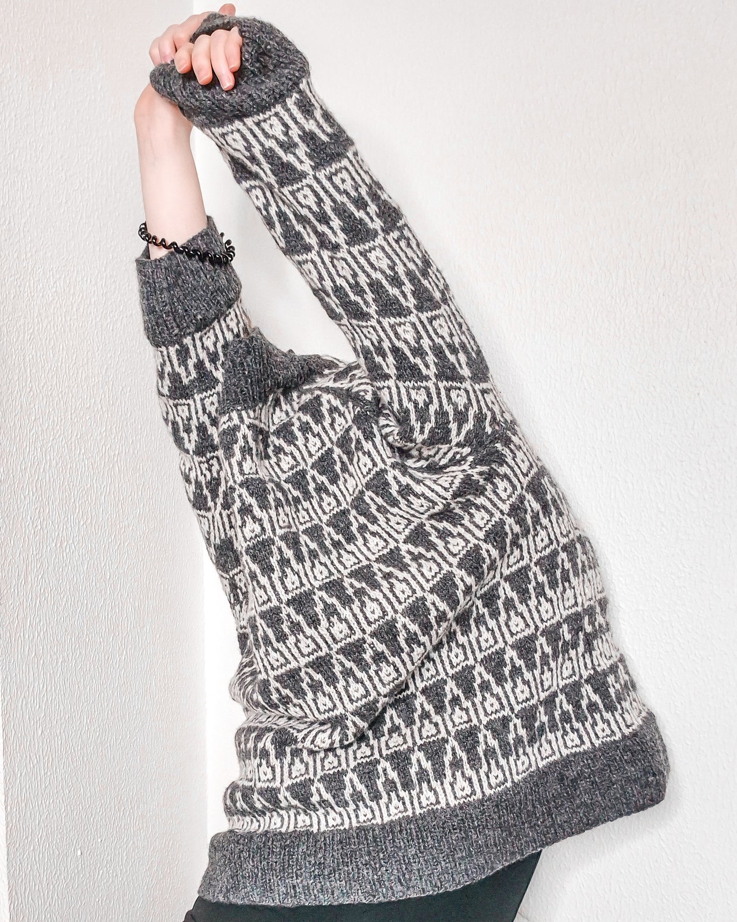 Lykt - damegenser med raglanfellinger | Ulltråd | Strikkepakke