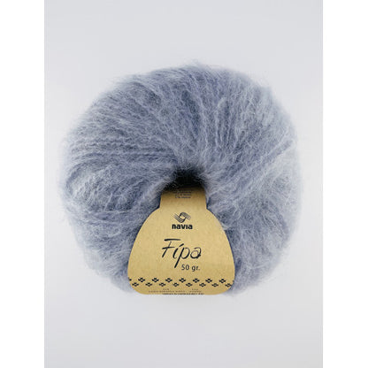 Navia Fípa – 73 % mohair / 22 % ull / 5 % nylon – 50 g/≈90 m – utgående garn