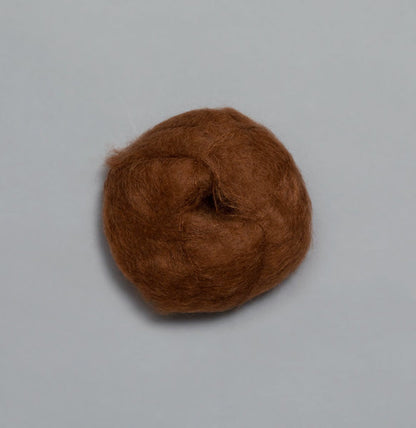 Rauma Plum – 70 % Super Kid Mohair / 30 % Polyamid – 25 g ≈ 250 m - utgående garn