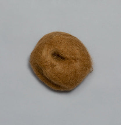 Rauma Plum – 70 % Super Kid Mohair / 30 % Polyamid – 25 g ≈ 250 m - utgående garn