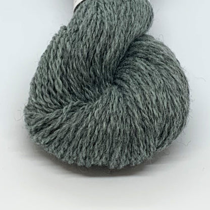 Hillesvåg Blåne – 100 % norsk pelsull – 100 g ≈ 114 m