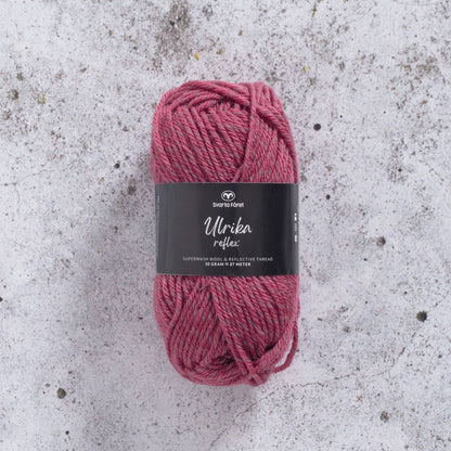 Svarta Fåret Ulrika Reflex – 88 % ull / 12 % polyester – 50 g ≈ 87 m