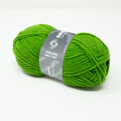 Navia Trio – Færøysk ull, Shetlandsull, Australsk lamull – 50 g ≈ 120 m