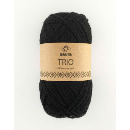 Navia Trio – Færøysk ull, Shetlandsull, Australsk lamull – 50 g ≈ 120 m