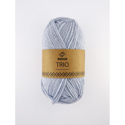 Navia Trio – Færøysk ull, Shetlandsull, Australsk lamull – 50 g ≈ 120 m