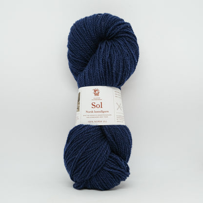 Hillesvåg Sol Lamullgarn – 100 % norsk lamull C1 Fin – 100 g/≈290 m