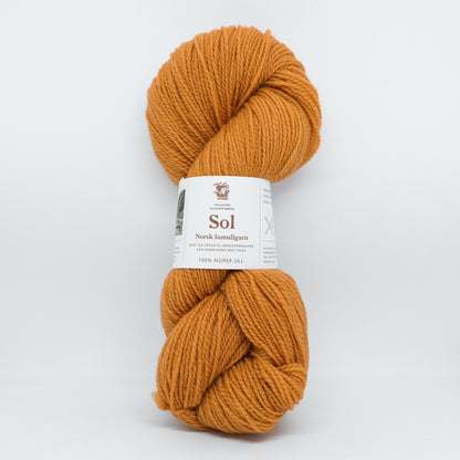 Hillesvåg Sol Lamullgarn – 100 % norsk lamull C1 Fin – 100 g/≈290 m
