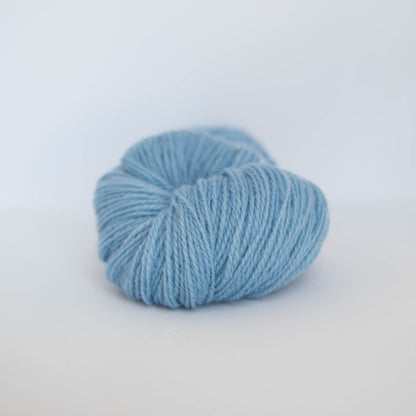 Hillesvåg Ask ullgarn – 100 % norsk ull – 100 g/≈315 m - utgående