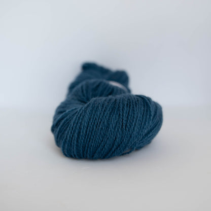 Hillesvåg Ask ullgarn – 100 % norsk ull – 100 g/≈315 m - utgående