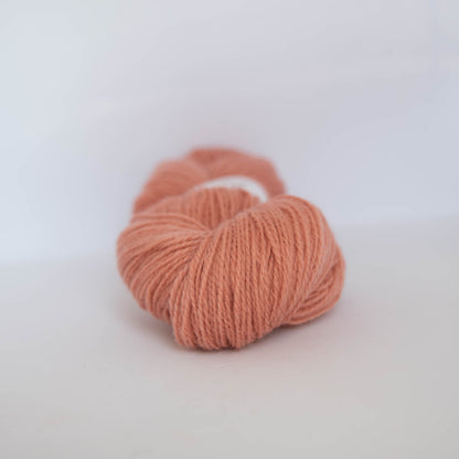 Hillesvåg Ask ullgarn – 100 % norsk ull – 100 g/≈315 m - utgående