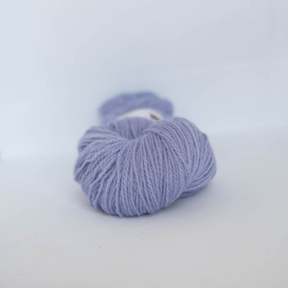 Hillesvåg Ask ullgarn – 100 % norsk ull – 100 g/≈315 m - utgående