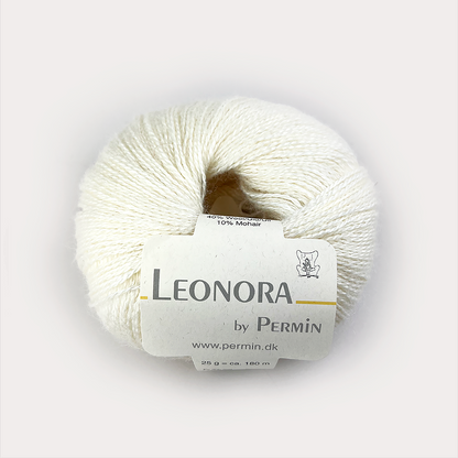 by Permin Leonora - 50% silke, 40% ull, 10% mohair - 25g = 180 m