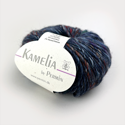 Kamelia by Permin – 67 % ull, 20 % alpakka, 5 % silke, 6 % akryl, 2 % viskose – 50 g ≈ 90 m