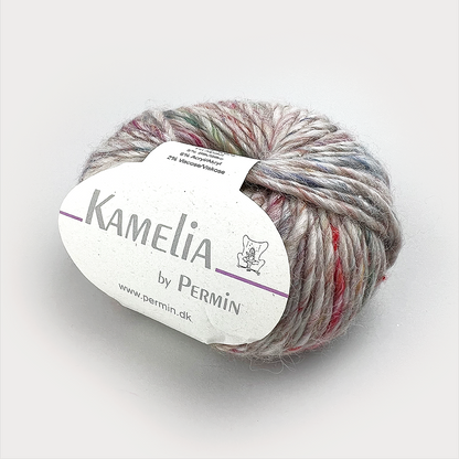 Kamelia by Permin – 67 % ull, 20 % alpakka, 5 % silke, 6 % akryl, 2 % viskose – 50 g ≈ 90 m