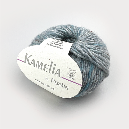 Kamelia by Permin – 67 % ull, 20 % alpakka, 5 % silke, 6 % akryl, 2 % viskose – 50 g ≈ 90 m